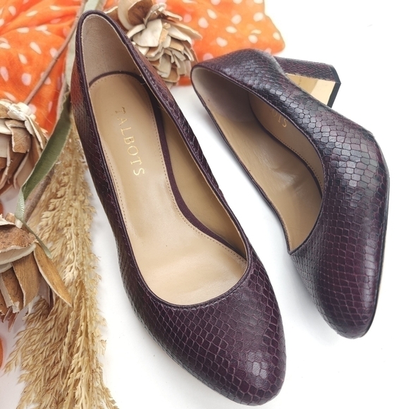 Talbots Shoes - Talbots Maroon Low Block Heel Sz 6½